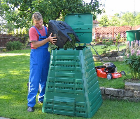 kompostér z recyklovatelného plastu